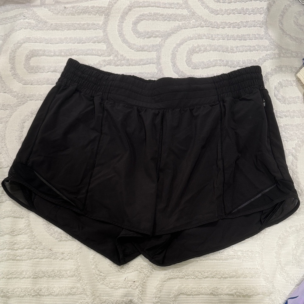 lululemon athletica Hotty Hot HR Short 14 Tall Lined